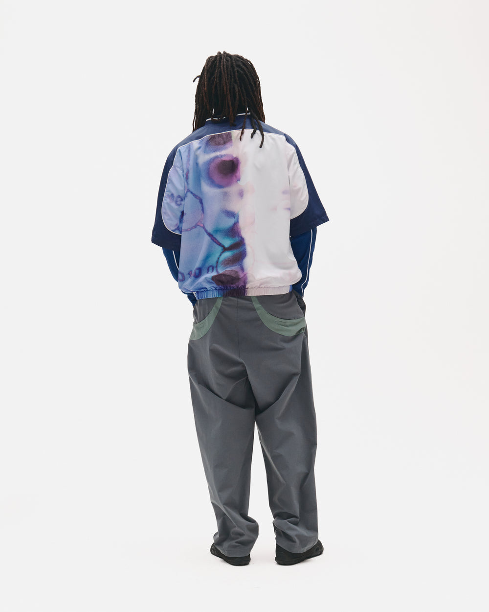 SS V-Neck Windbreaker